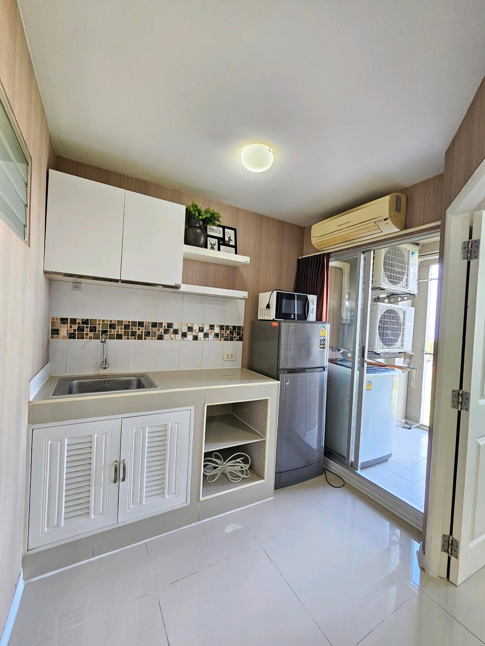 ให้เช่าห้องสวยนางฟ้าพร้อมเครื่องซักผ้า D4 ชั้น 6 – รูปที่ 4
