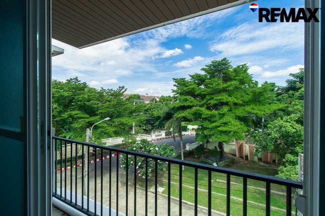 Townhome for sale, Urban Sathorn Village, next to Ratchaphruek-Petchkasem Road, Bang Khae, near 2 BTS and MRT Bang Wa lines. – รูปที่ 4