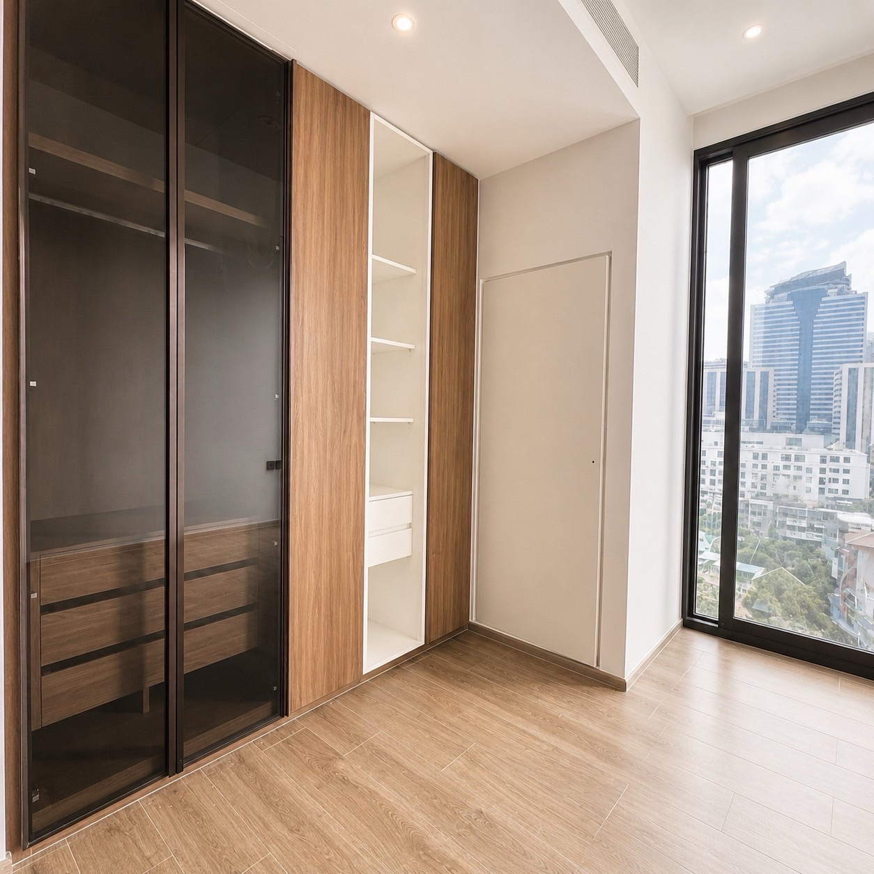 𝗙𝗢𝗥 𝗦𝗔𝗟𝗘 | 𝗥𝗢𝗠𝗠 𝗖𝗼𝗻𝘃𝗲𝗻𝘁   – รูปที่ 3