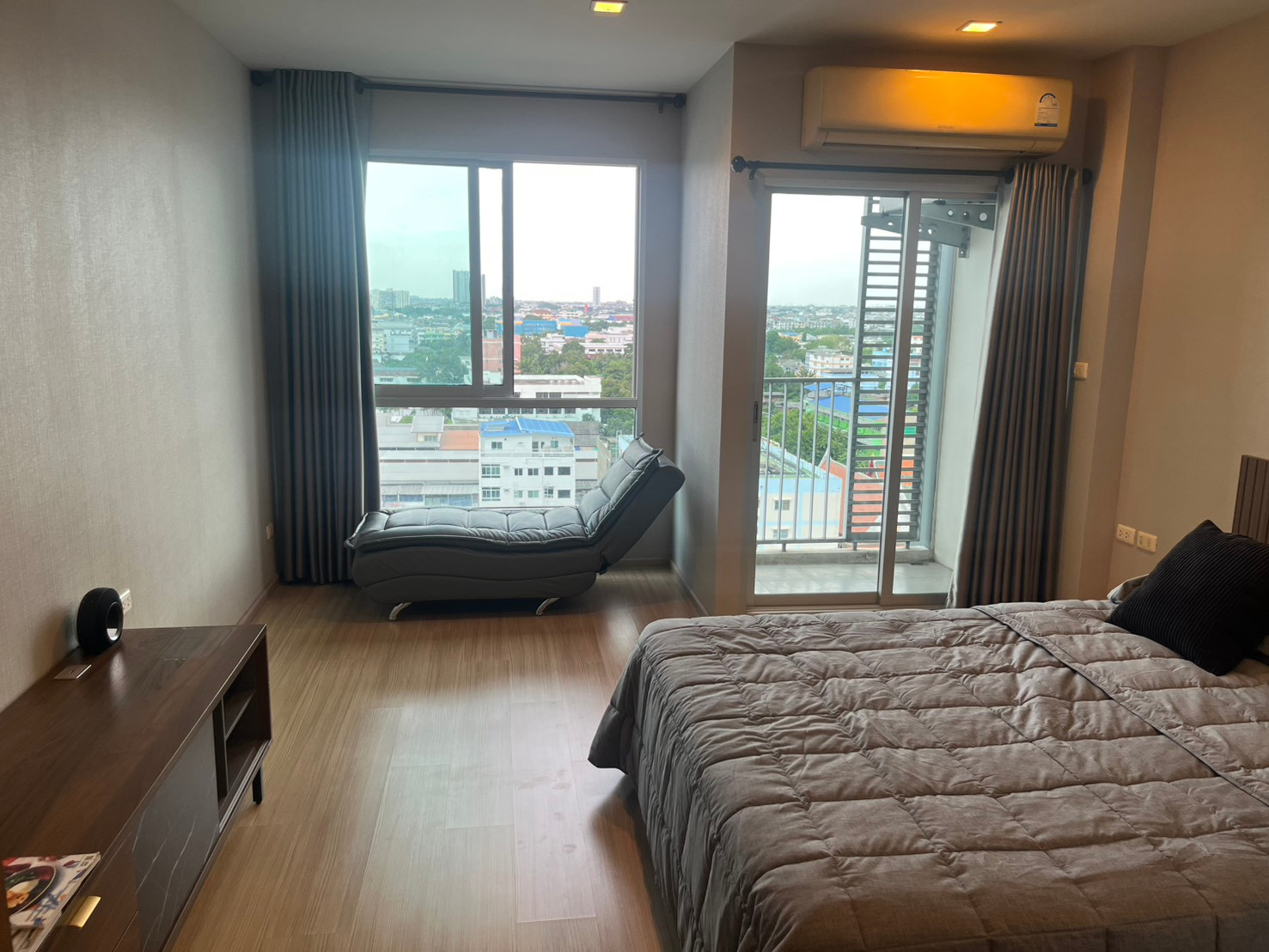 ให้เช่าห้องรีโนเวทใหม่ คาซ่ารัชดา-ราชพฤกษ์ มี 2 ห้องชั้น 12 และ 15 studio ใกล้ B ตลาดพลู 0 เมตร  – รูปที่ 2