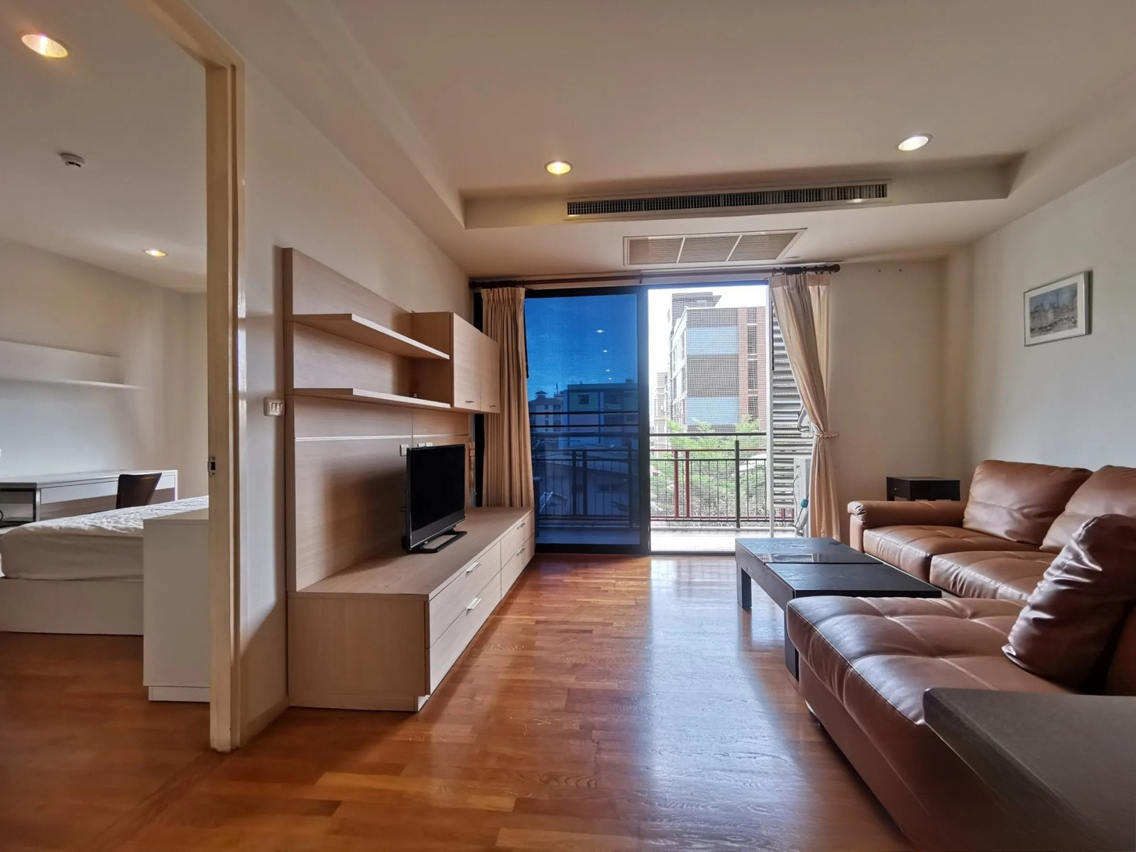 RC090326 Condo 2 beds for rent at Amanta Ratchada near MRT Thailand Cultural Centre 