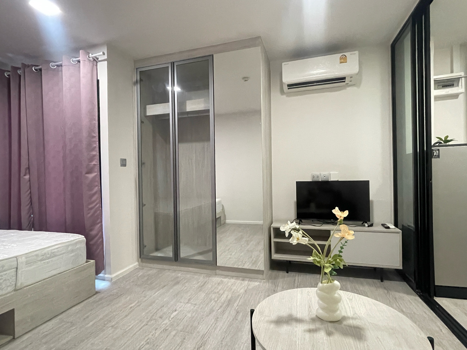Condo for rent Atmoz Tropicana Bangna Condo for rent Atmoz Tropicana Bangna