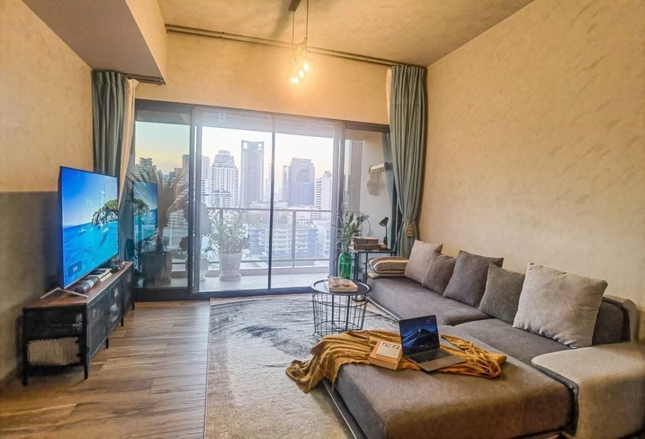 The Lofts Asoke 2 bedroom 2 bathrooms 86 sqm for rent only ready to Move 75,000 please contact 0816878954 The Lofts Asoke 2 bedroom 2 bathrooms 86 sqm for rent only ready to Move 75,000 please contact 0816878954