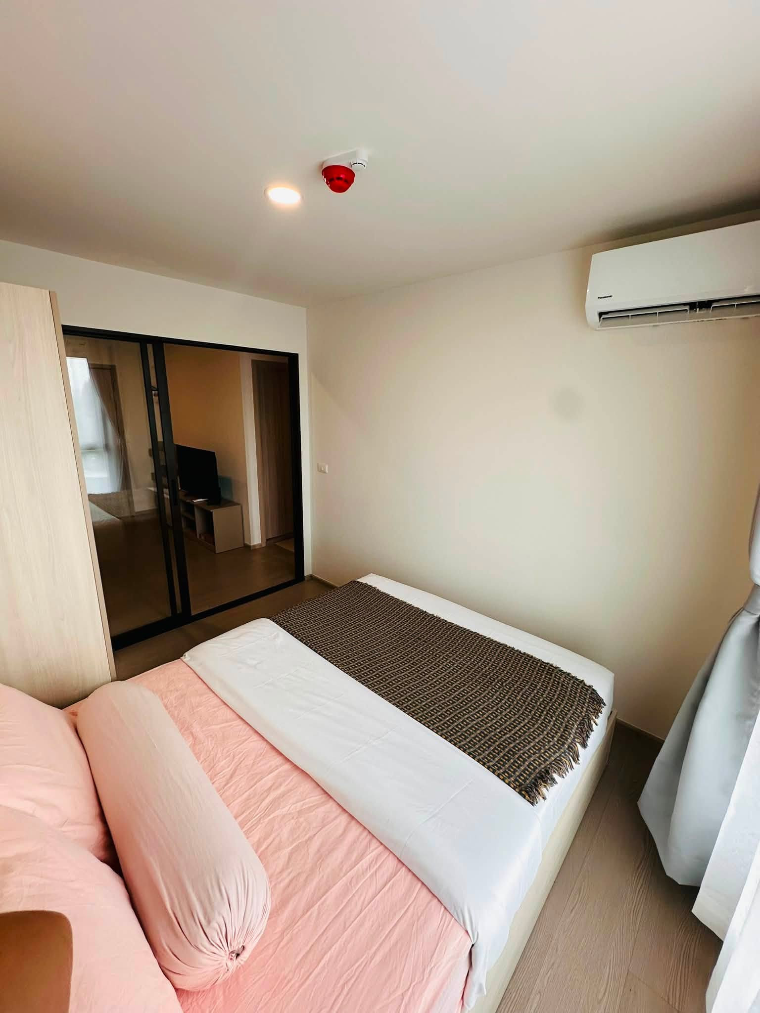 Studio room, divided into sections with glass, for rent with wifi, new room, cutely decorated, ready to move in, convenient travel, Good day Sukhumvit93 by AP – รูปที่ 4