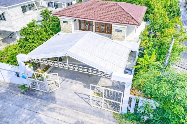 เฉลิมพระเกียรติ ร.9 59-67 บ้านเดี่ยวให้เช่า 2 ชั้น 4 นอน 5 น้ำ 70 ตร.ว. ติดPan-Asia Inter Sch 4 นอน ตลาดราชพฤกษ์ 290 ม.