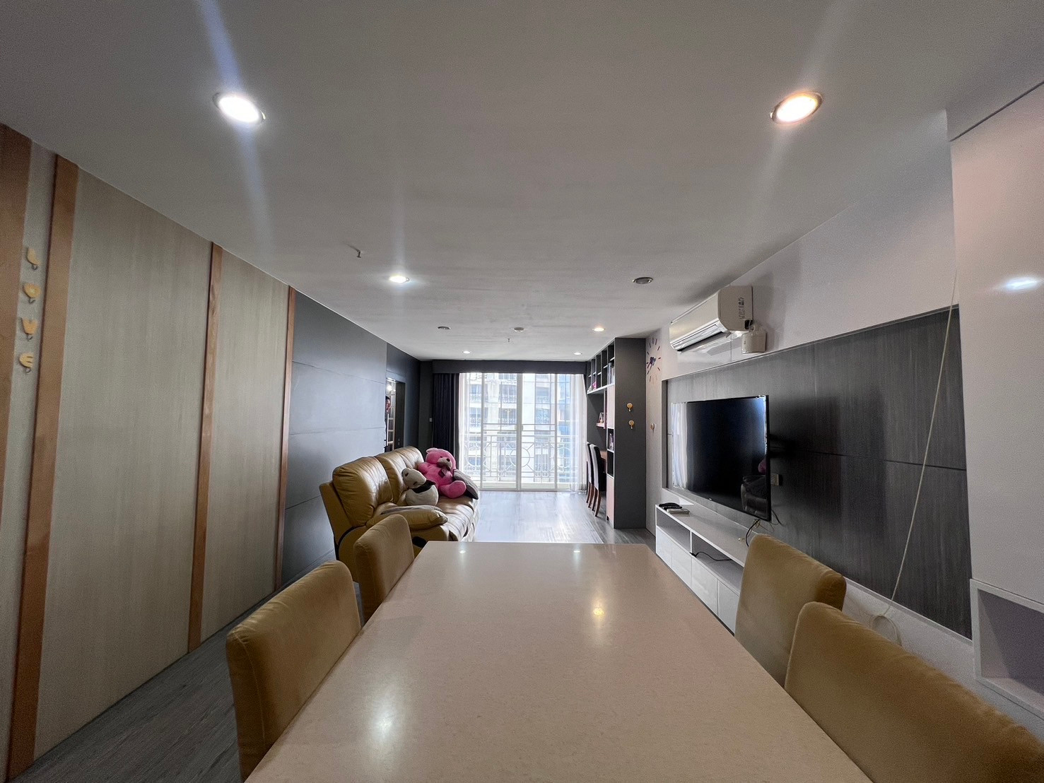 ✨ 2 bedrooms | High floor, beautiful view, perfect functions, in Asoke location 📍 Asoke Place ✨ 2 bedrooms | High floor, beautiful view, perfect functions, in Asoke location 📍 Asoke Place