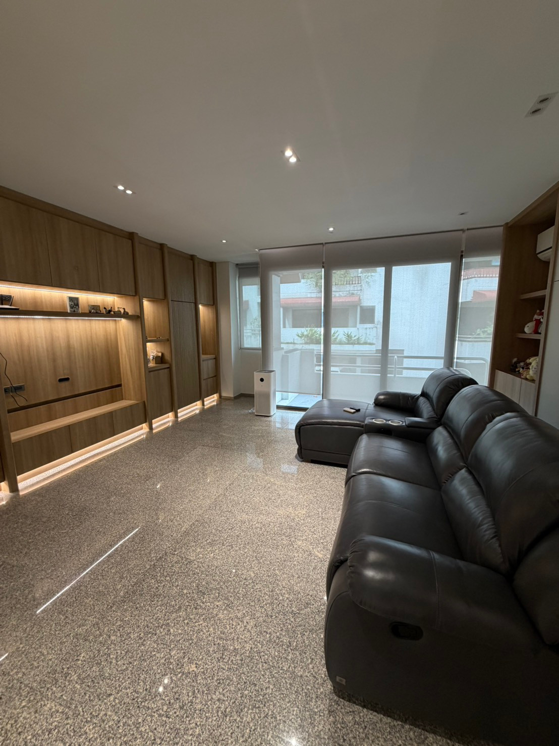 🏡 ให้เช่า ทาวน์โฮม 4 ชั้น | ย่านเย็นอากาศ – ซอยศรีบำเพ็ญ พื้นที่400 ตร.ม. 🛏️ 4 ห้องนอน 🚿 6 ห้องน้ำ