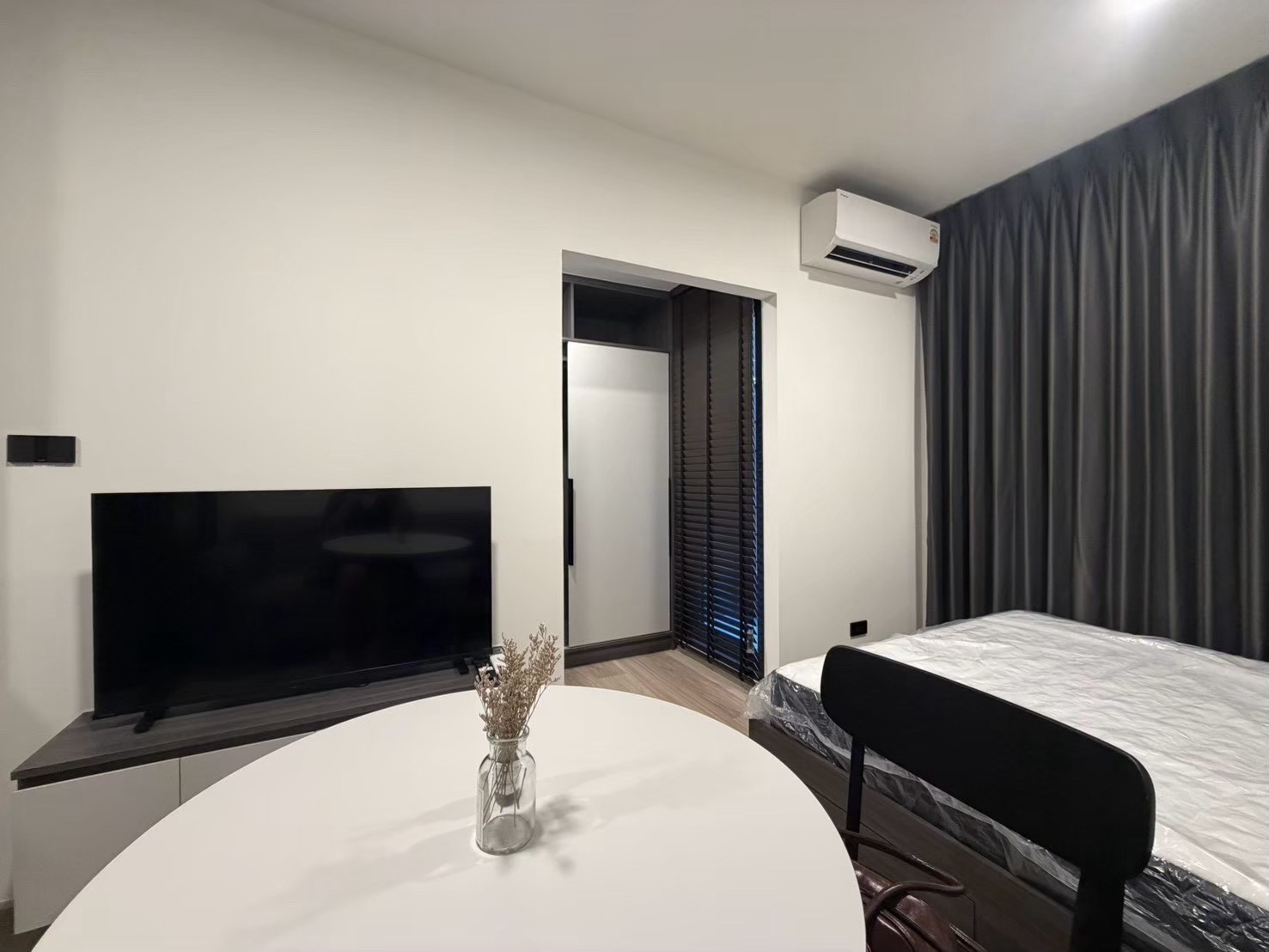 🔥For rent🔥Chapter one more kaset, brand new room, 1st hand, can make an appointment to see the room every day, there are many rooms, contact ✅ Line : @livingperfect – รูปที่ 3