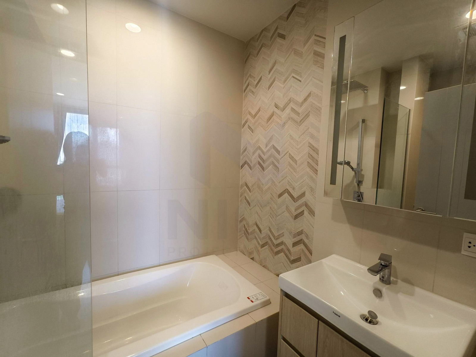 ✨ 1-BEDROOM CONDO | OKA HAUS SUKHUMVIT 36 | 20,000 THB/MONTH – รูปที่ 4