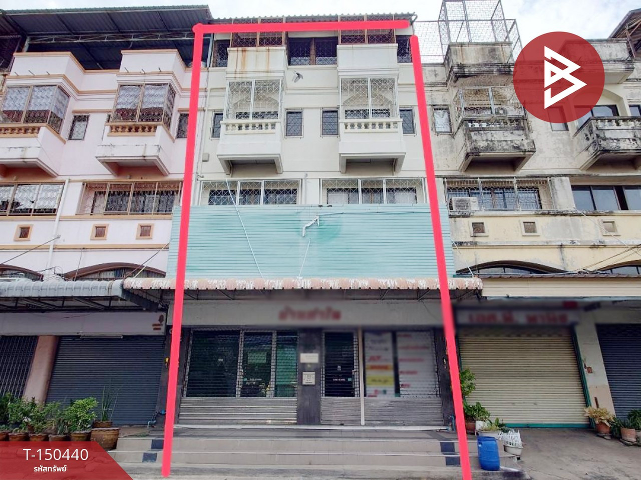 Commercial building for sale, 2 units, Siriwan Village 2, Setthakit Village Road, Bangkok.