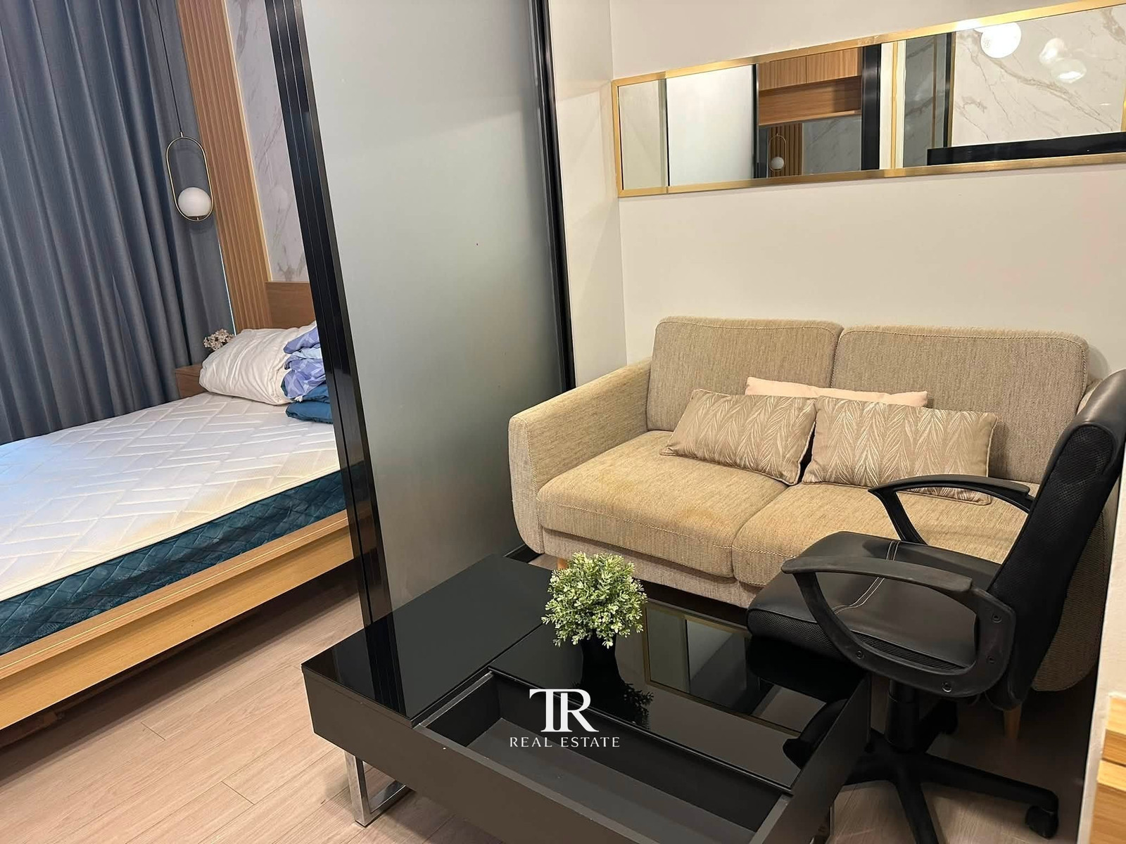 🏡 ให้เช่าคอนโด วันไนน์ไฟว์ อโศก-พระราม 9 | 1 ห้องนอน | 1 ห้องน้ำ | 28 ตร.ม. | ชั้น 35 | พระราม 9 | 💰 20,000 บาท/เดือน | LINE: @944hjngx | รหัสอ้างอิง: UE0072 🏡 ให้เช่าคอนโด วันไนน์ไฟว์ อโศก-พระราม 9 | 1 ห้องนอน | 1 ห้องน้ำ | 28 ตร.ม. | ชั้น 35 | พระราม 9 | 💰 20,000 บาท/เดือน | LINE: @944hjngx | รหัสอ้างอิง: UE0072