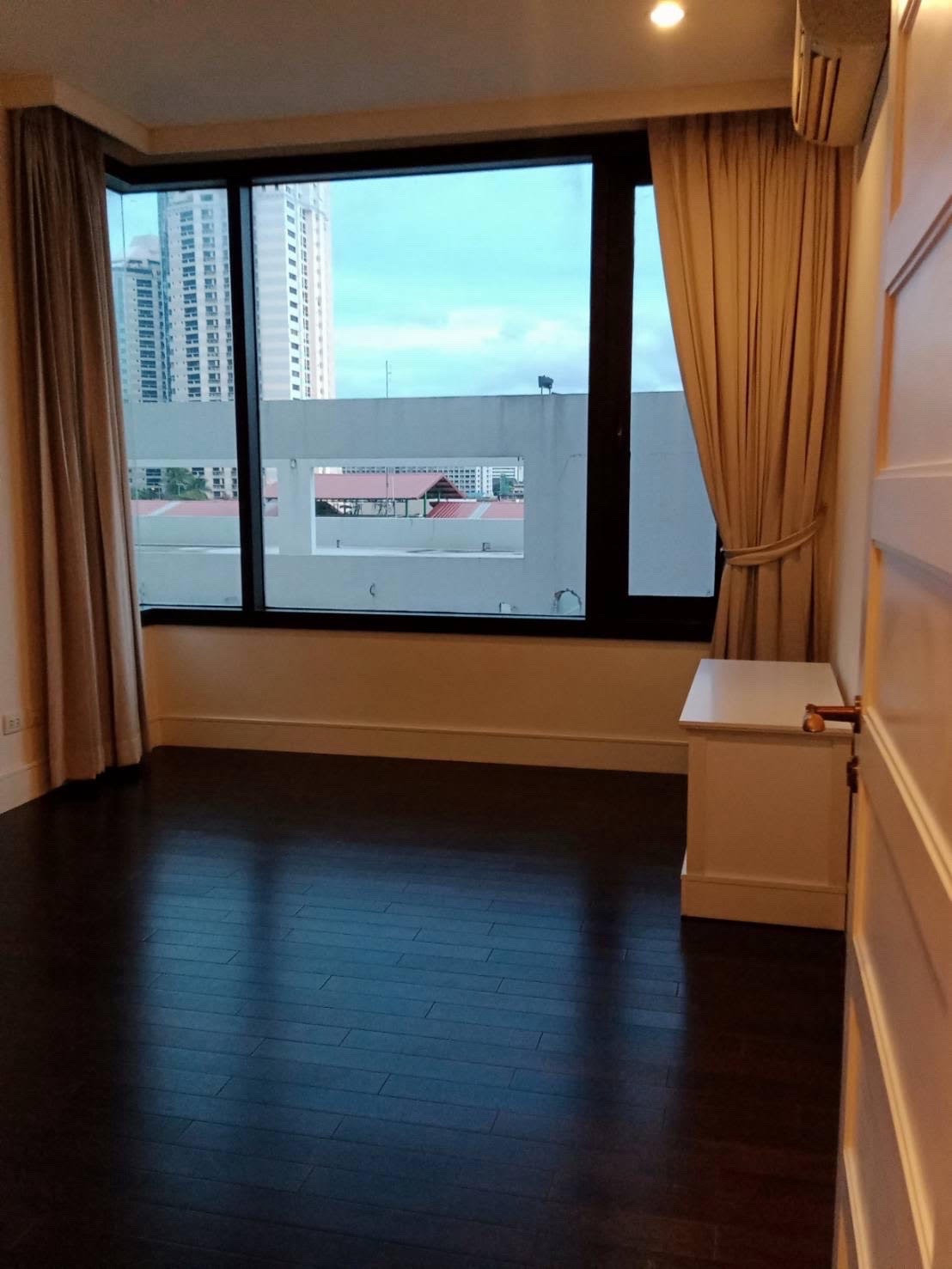 𝗙𝗢𝗥 𝗥𝗘𝗡𝗧 | 𝗔𝗚𝗨𝗦𝗧𝗢𝗡 𝗦𝗨𝗞𝗛𝗨𝗠𝗩𝗜𝗧 𝟮𝟮 | 138 SQ.M. | Fully Furnished 