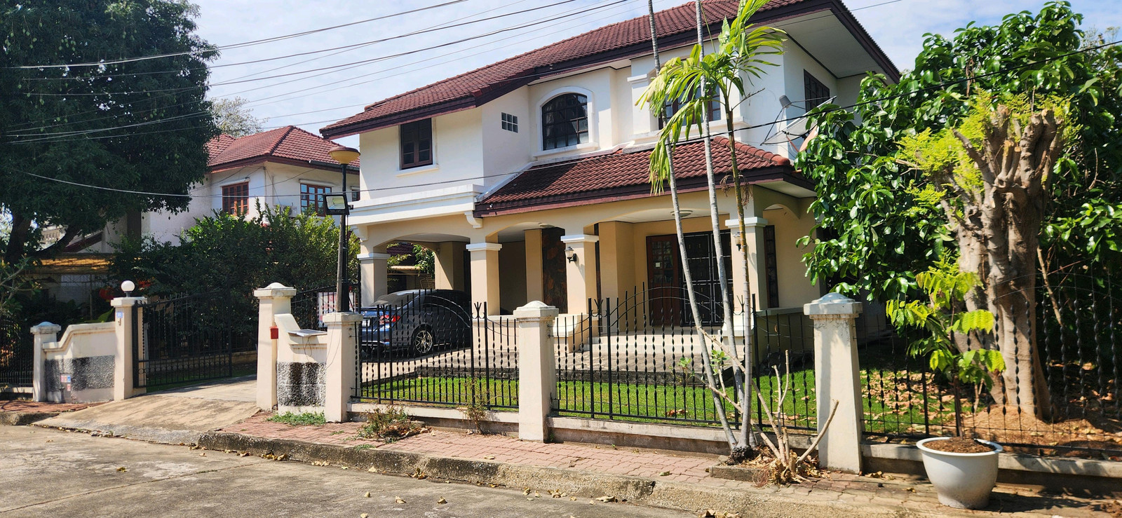 บ้านสีวลี รังสิต 121 ตรว. พร้อมเฟอร์ บ้านสีวลี รังสิต 121 ตรว. พร้อมเฟอร์