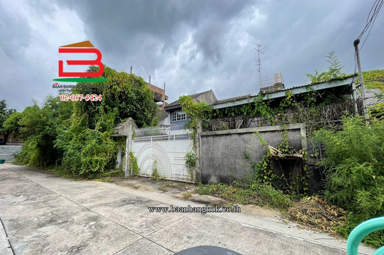 Land with house, Charoensuk, Soi Ratchada 36, ​​area 155 sq m. (near Ratchada Criminal Court), Chandrakasem Subdistrict, Chatuchak District. – รูปที่ 2