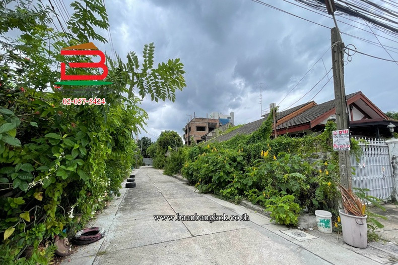 Land with house, Charoensuk, Soi Ratchada 36, ​​area 155 sq m. (near Ratchada Criminal Court), Chandrakasem Subdistrict, Chatuchak District. – รูปที่ 3