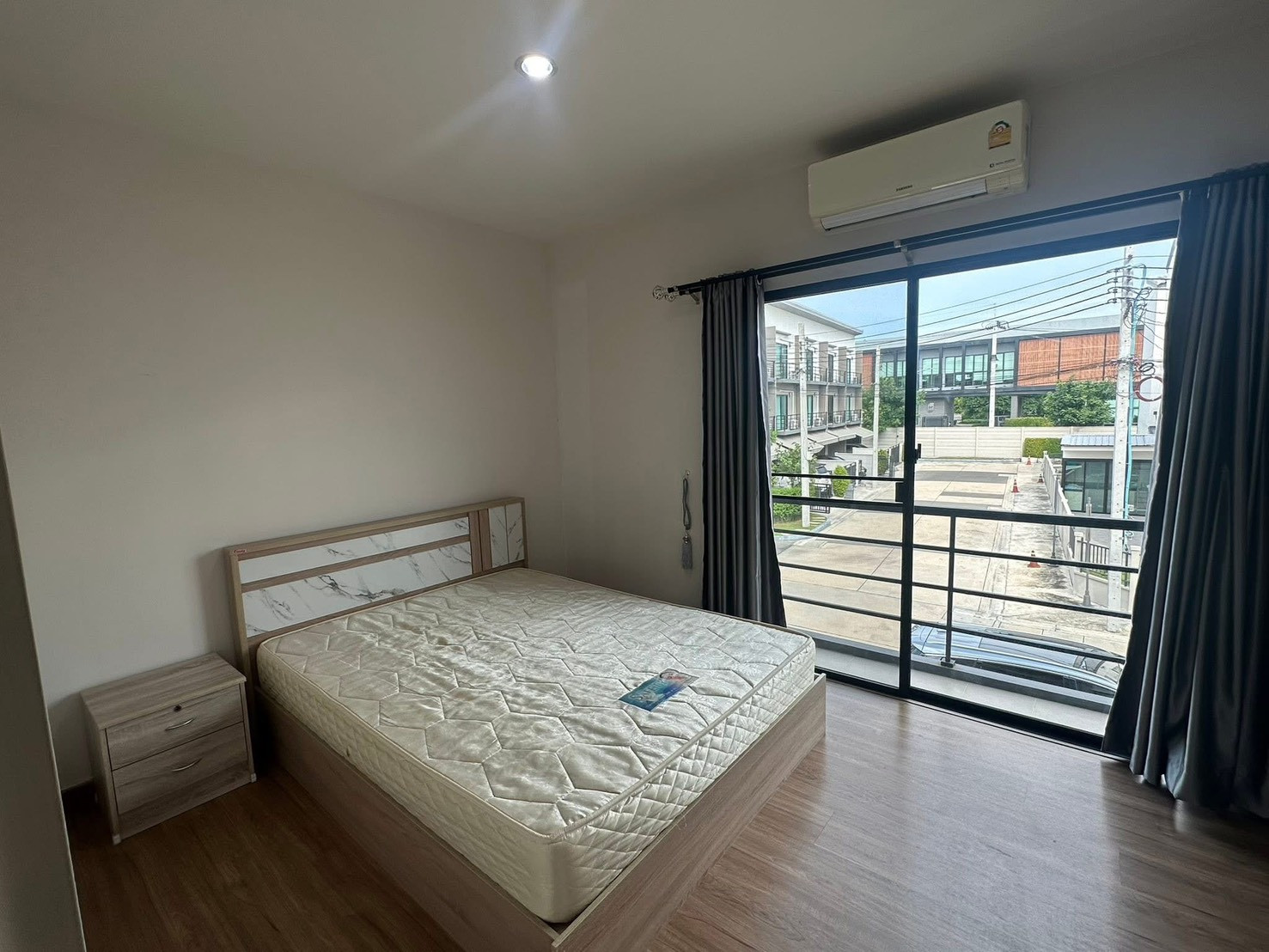 K31250966 - ขาย บ้านกลางเมือง ศรีนครินทร์-อ่อนนุช 3 ชั้น ขนาดพื้นที่ 38.5 ตร.ว. (Sell Baan Klang Muang Srinakarin-Onnut) – รูปที่ 3