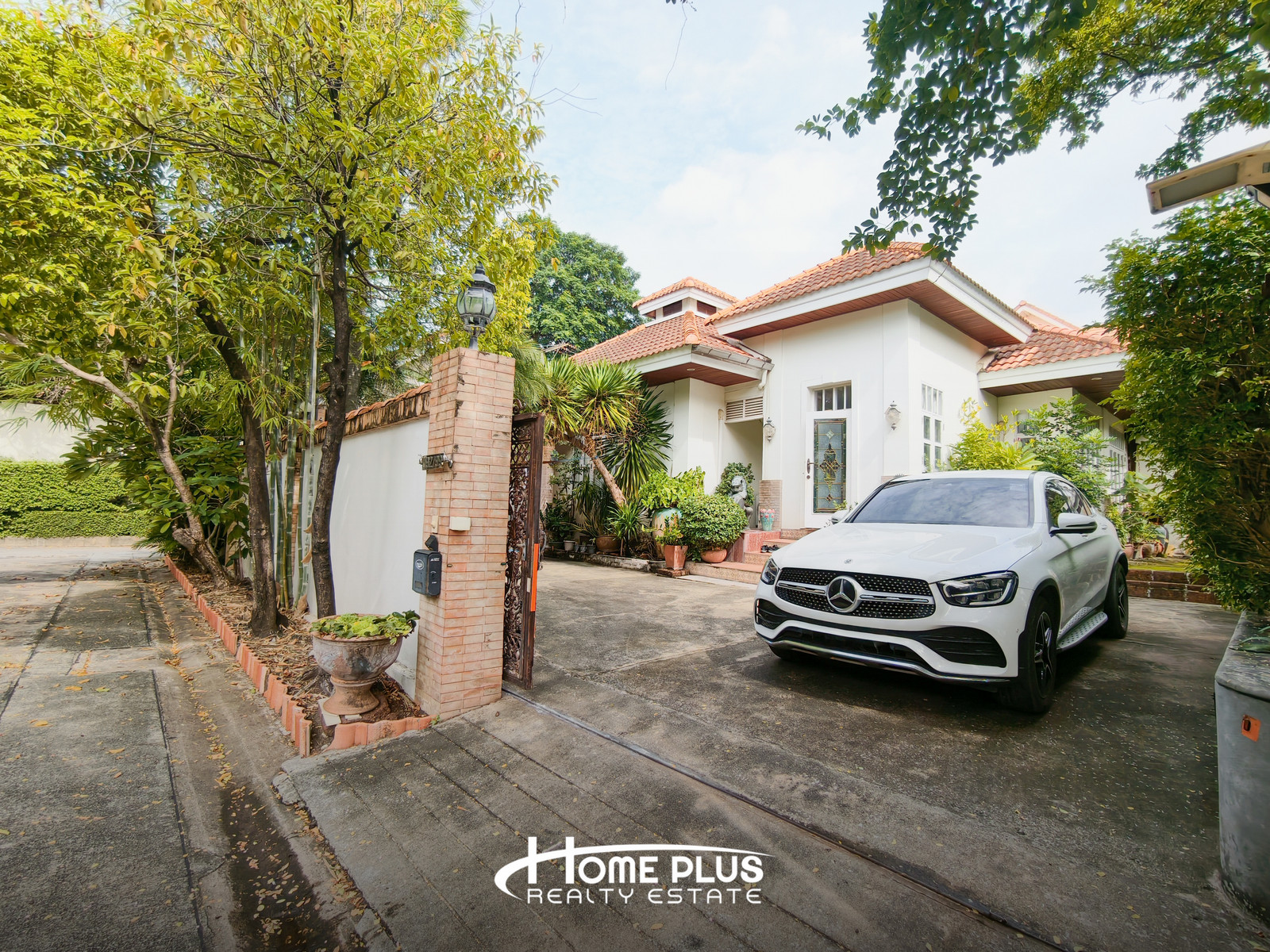 🏡 1-story detached house for sale, Worabun Village, Bang Chak, Phra Khanong, near BTS Bang Chak. 🏡 1-story detached house for sale, Worabun Village, Bang Chak, Phra Khanong, near BTS Bang Chak.