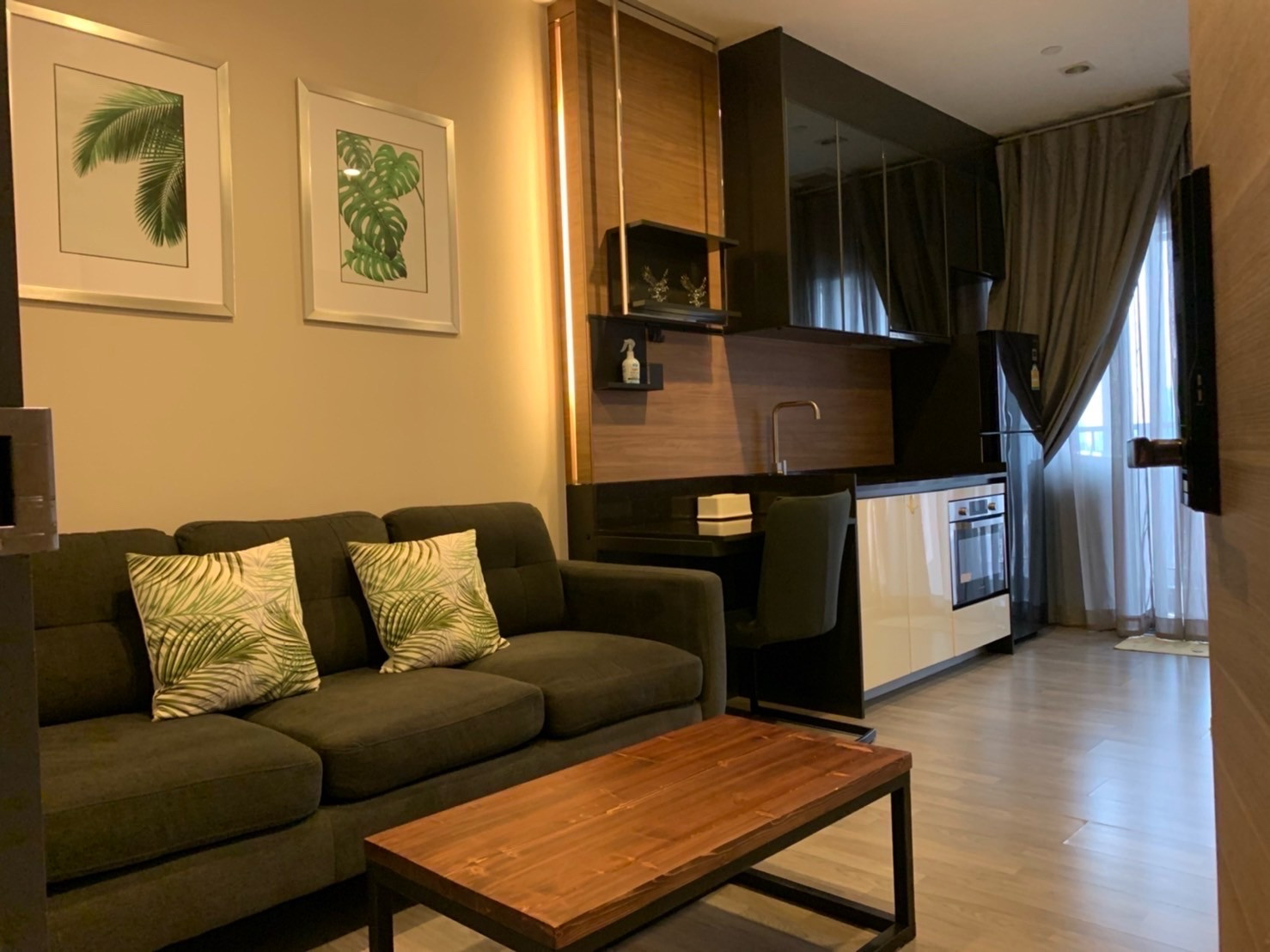 🔥Rent & Sale at The Room Sathor 🔥 1BR 1BR.🔥 19,000🔥4,690,000M 🔥35sqm 🔥Floor21 🔥Rent & Sale at The Room Sathor 🔥 1BR 1BR.🔥 19,000🔥4,690,000M 🔥35sqm 🔥Floor21