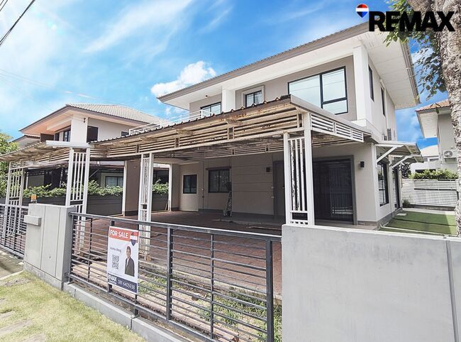 (For sale) Single house project Casa Ville Ramkhamhaeng, Ring Road 2, Soi Mistine, enter-exit via Ramkhamhaeng Road, Romklao, Srinakarin-Romklao, special price 6.4 million baht, Double Gate Security.