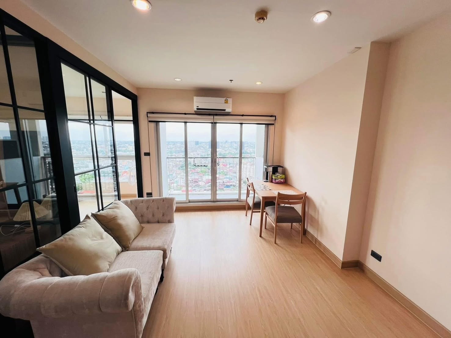 The Parkland Taksin-Thapra 2ห้องนอน 50 ตรม. ห้องสวย พร้อมให้เช่า!! The Parkland Taksin-Thapra 2ห้องนอน 50 ตรม. ห้องสวย พร้อมให้เช่า!!