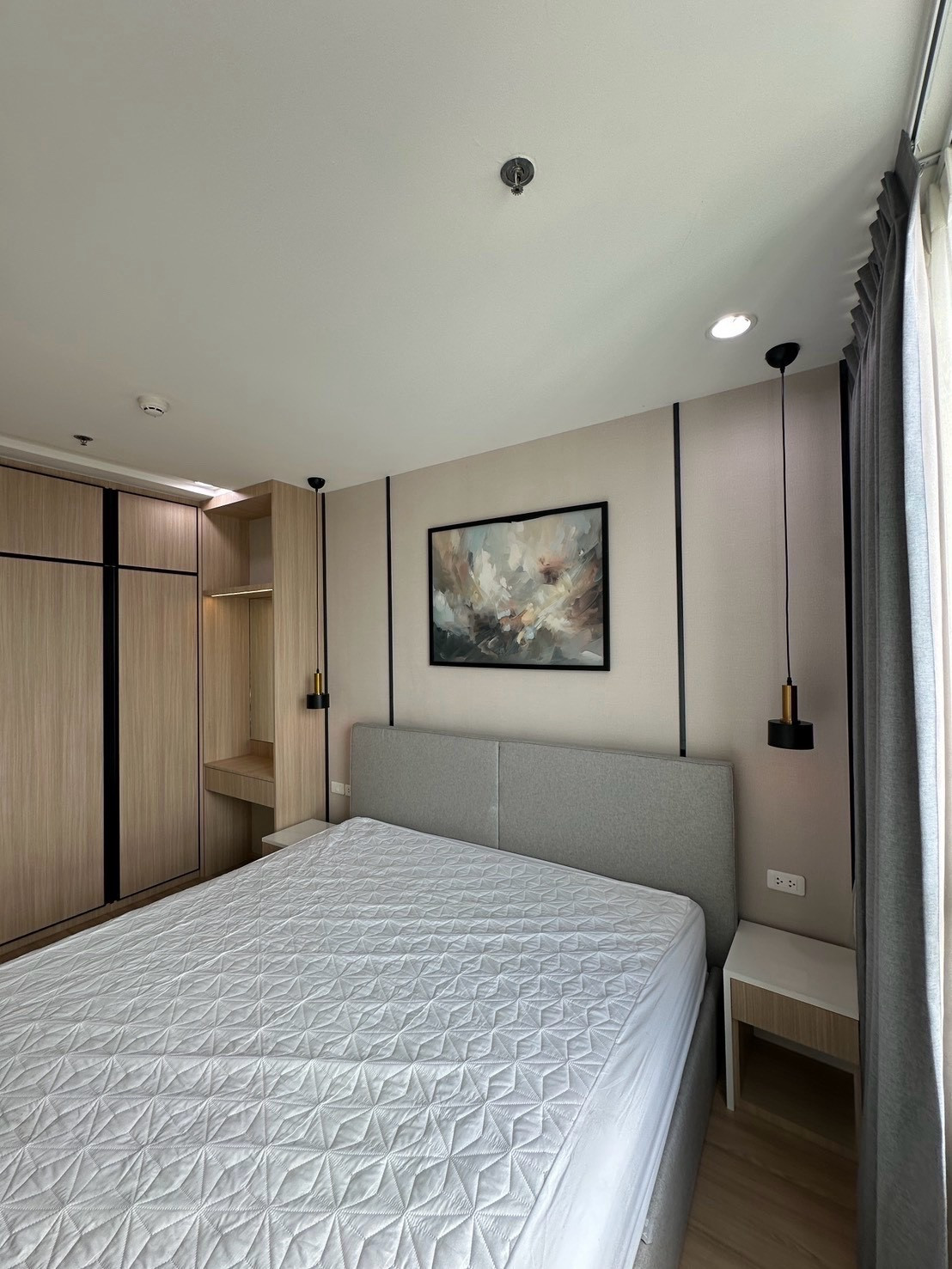 วิวตัวเมืองชั้น 30 อันน่าทึ่ง | 2BR/2BA ชั้นสูงที่ Artemis สุขุมวิท 77 – รูปที่ 3