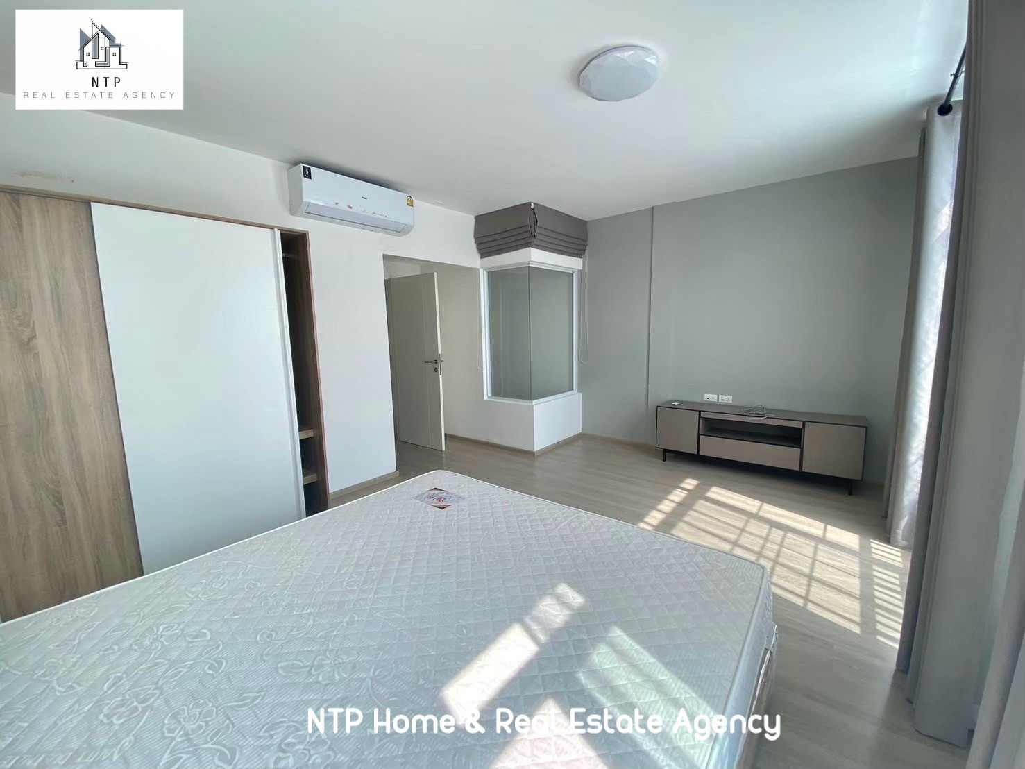 📍 𝐈𝐧𝐝𝐲 𝟐 𝐁𝐚𝐧𝐠𝐧𝐚 𝐑𝐚𝐦𝐤𝐡𝐚𝐦𝐡𝐚𝐞𝐧𝐠 𝟐 Townhome, good location, near Mega Bangna 🛍️ If interested, you can discuss the price.  #smallpetfriendly🐶🐱