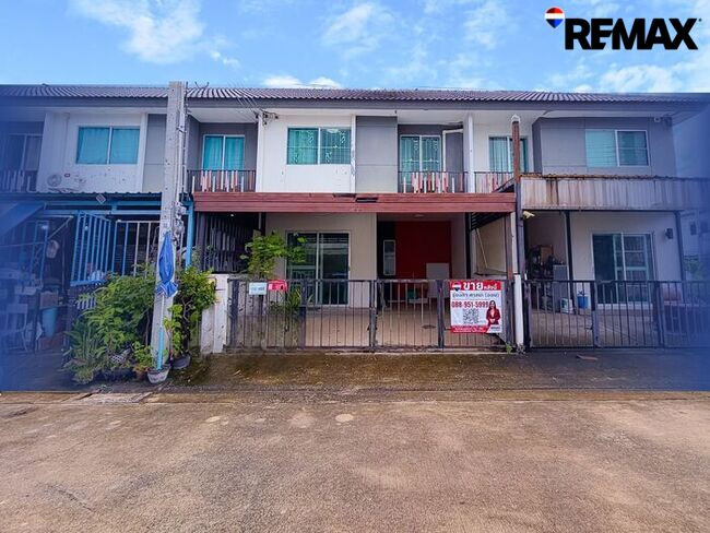 ขายบ้านพฤกษา 118 เลียบวารี-มีนบุรี (คู้ขวา) ใกล้ห้างแม็คโครหนองจอก ต่อเติมห้องครัว บ้านหลังนี้ตำแหน่งอยู่ถนนหลักโครงการไม่ต้องเข้าซอย ขายบ้านพฤกษา 118 เลียบวารี-มีนบุรี (คู้ขวา) ใกล้ห้างแม็คโครหนองจอก ต่อเติมห้องครัว บ้านหลังนี้ตำแหน่งอยู่ถนนหลักโครงการไม่ต้องเข้าซอย