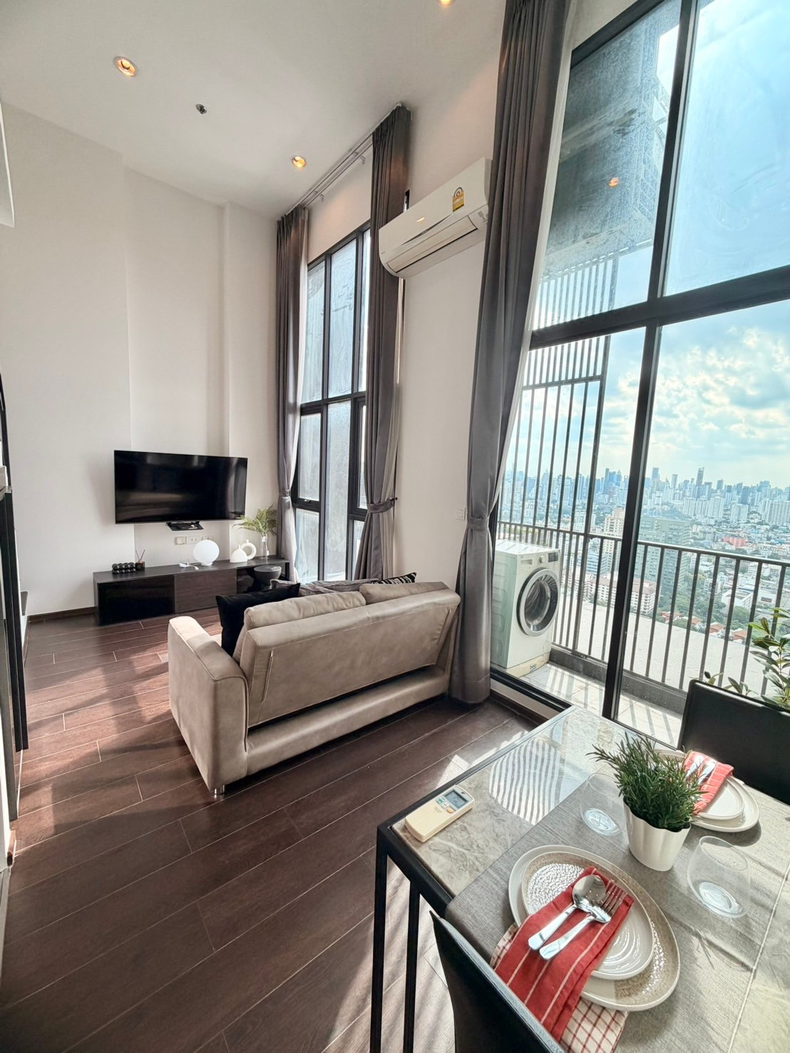*** ให้เช่าคอนโด : ซี เอกมัย Duplex ห้องสวย เฟอร์ครบ  เพดานสูง วิวเมือง (C Ekkamai) *** – รูปที่ 4
