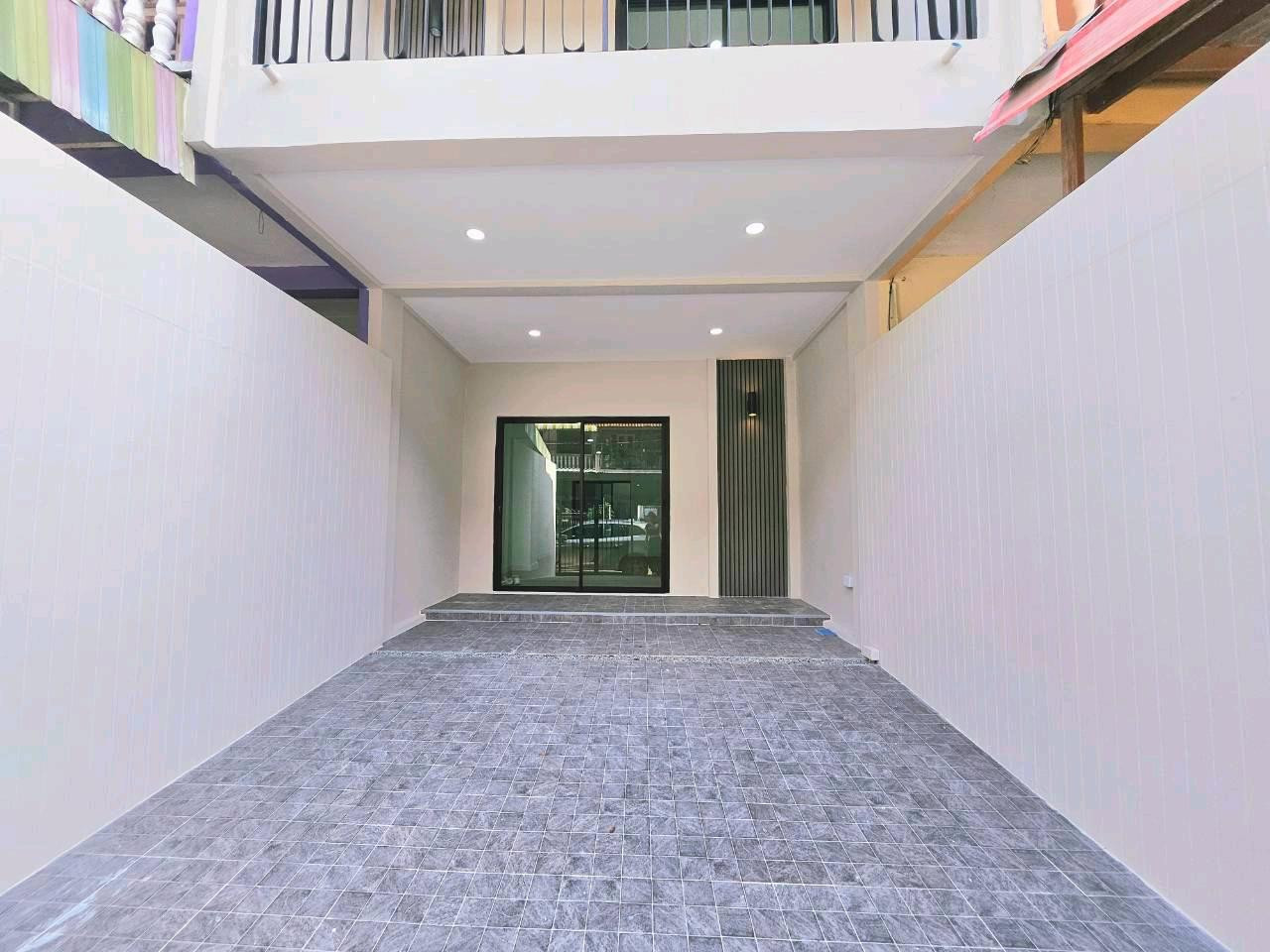 🏡 ขาย ทาวน์เฮ้าส์ 3 ชั้น สินทวีแกรนด์ วิลเลจ ซอยอนามัยงามเจริญ 19 พระราม2 ท่าข้าม รีโนเวท พร้อมอยู่❗️ – รูปที่ 2