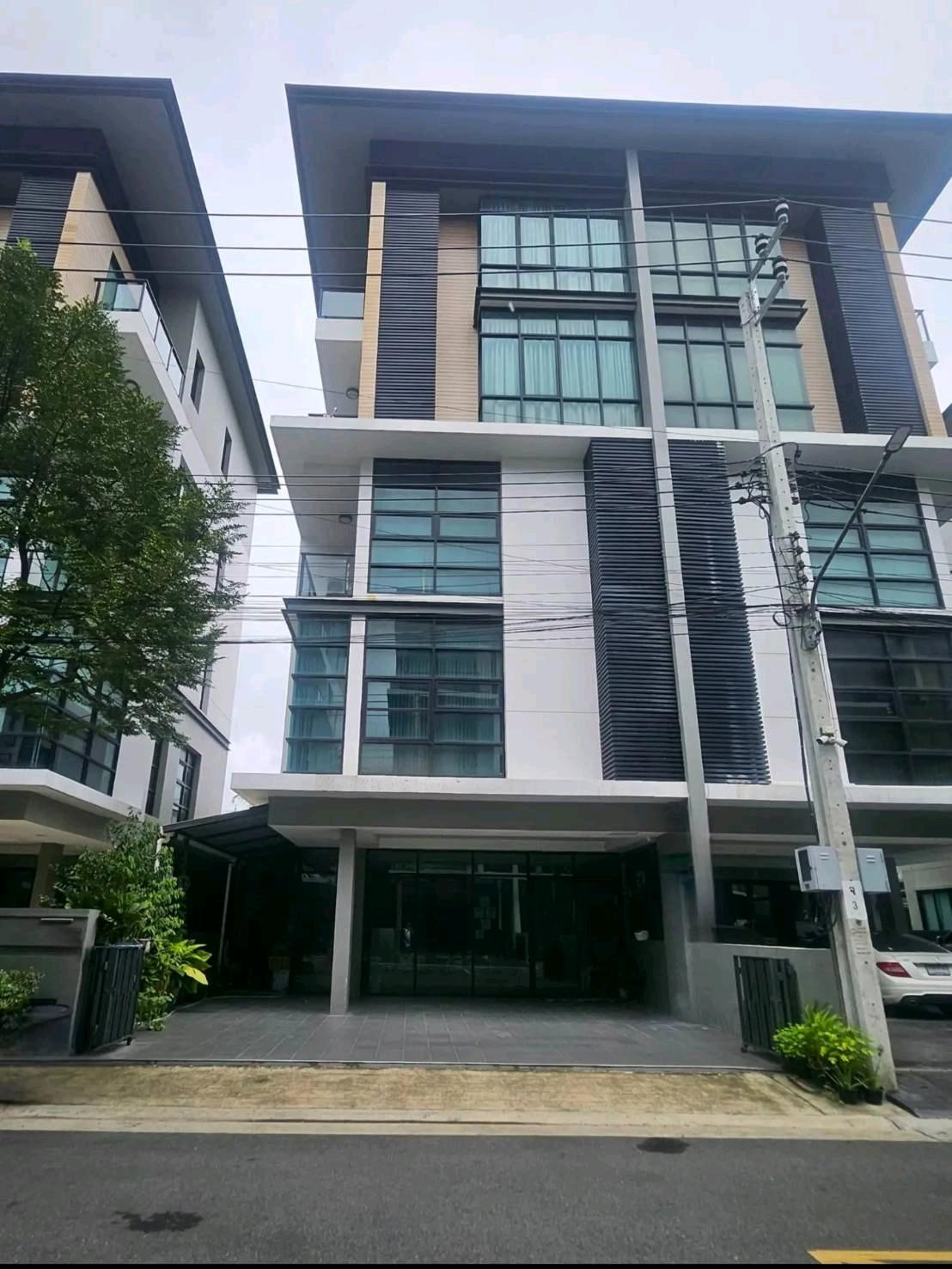 🔥🔥ให้เช่า / ขาย Home Office 5 ชั้น | Premium Place เกษตร-นวมินทร์ 🔥🔥ให้เช่า / ขาย Home Office 5 ชั้น | Premium Place เกษตร-นวมินทร์