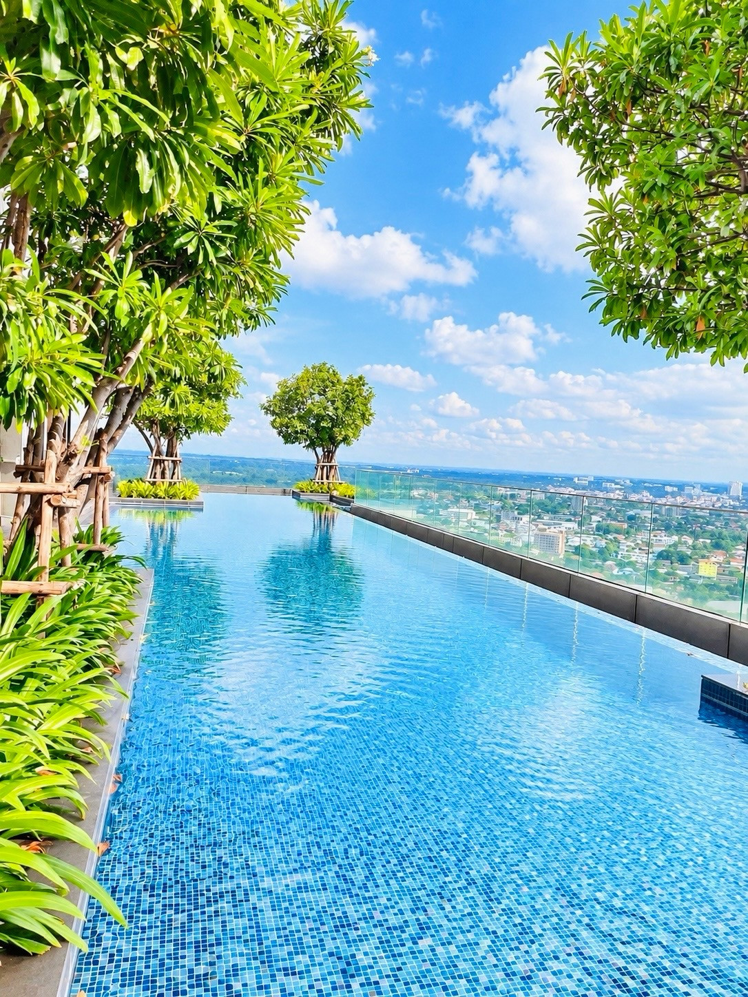 Condo for rent at The Base Heights Mitraphap, Khon Kaen.
