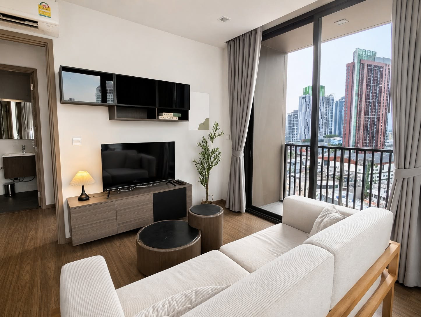 ให้เช่าคอนโด The Line Sukhumvit 71 สไตล์ Modern Contemporary ห้องเรียบ สวย เท่ ใกล้ BTS พระโขนง -RW008428 – รูปที่ 3