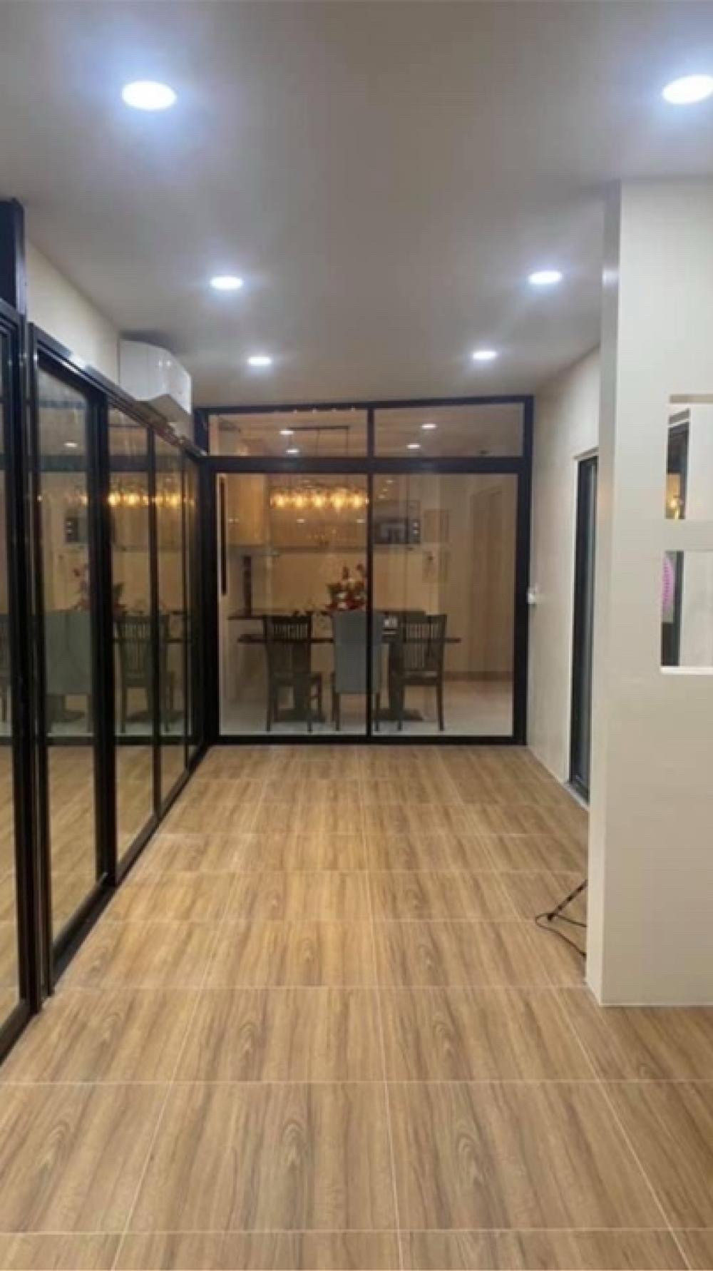 🔴 ให้เช่า | PLENO พระราม 9 – กรุงเทพกรีฑา 1 🏡 ทาวน์โฮมหลังใหญ่ อารมณ์บ้านเดี่ยว | ติดสระว่ายน้ำ • หน้าสวน • วิวสวย  – รูปที่ 3