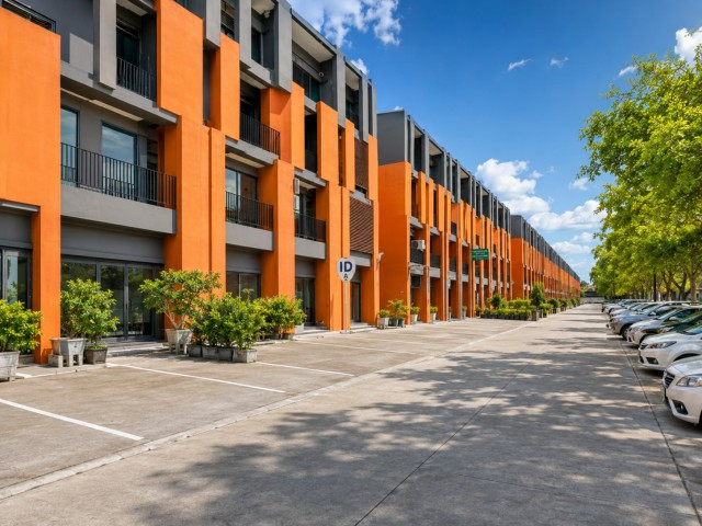 Parking for 5 cars. Cafe rental available once every 3 years. Heavy-duty kitchen allowed. Building l Parking for 5 cars. Cafe rental available once every 3 years. Heavy-duty kitchen allowed. Building l