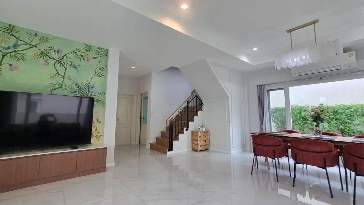 ✨🏡ปล่อยเช่าบ้านลัดดารมย์ จตุโชติ 15 🛋️พร้อมเฟอร์นิเจอร์ เครื่องใช้ไฟฟ้า⚡️ ✔️บ้านอยู่ติดส่วนกลางและคลับเฮ้าส์ขนาดใหญ่  – รูปที่ 3