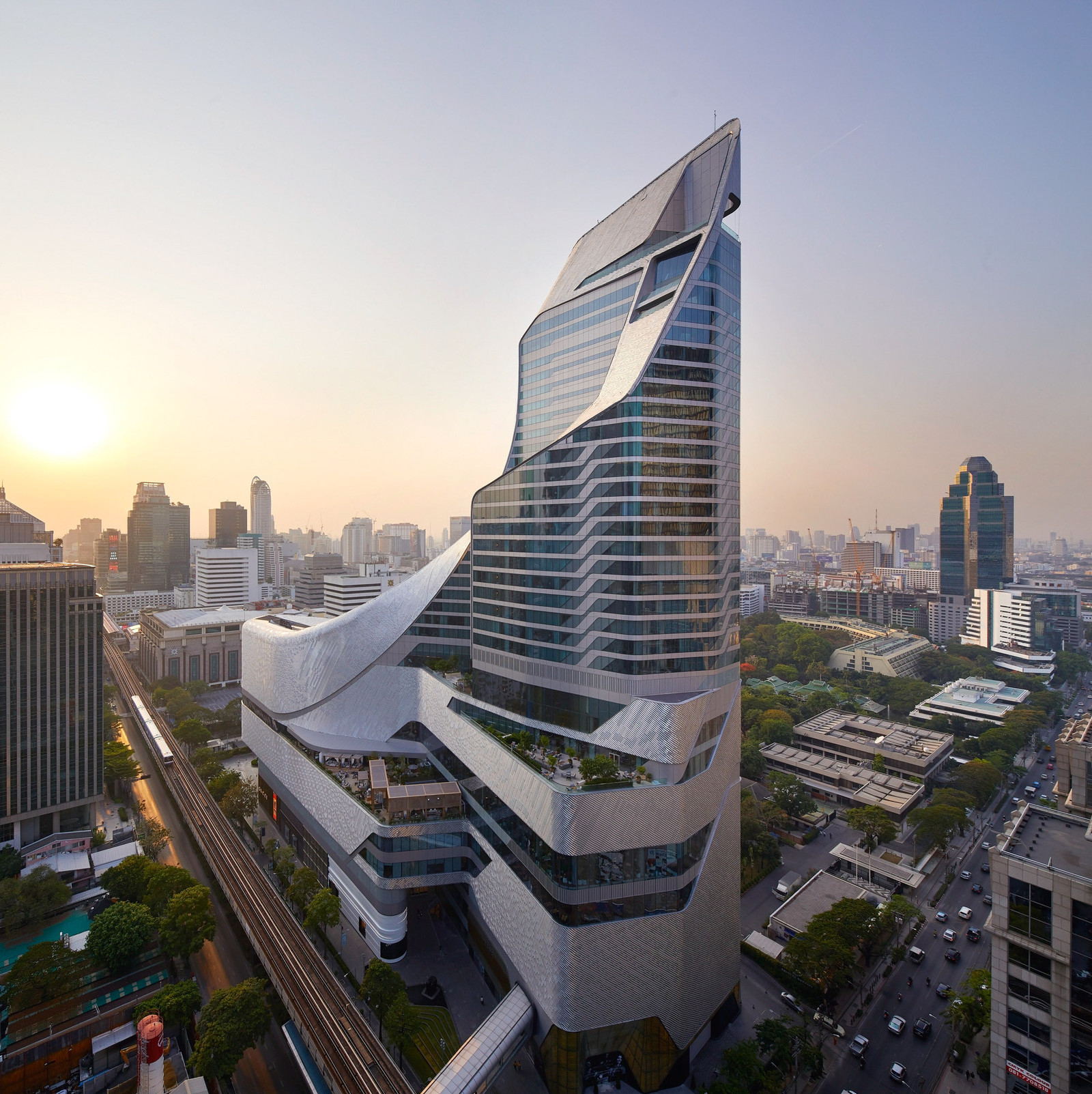 ขายคอนโดมิเนียมหรูใจกลางกรุงเทพฯ | สมคิด การ์เดน (Somkid Garden) ใกล้ห้างเซ็นทรัล เอ็มบาสซี – รูปที่ 4