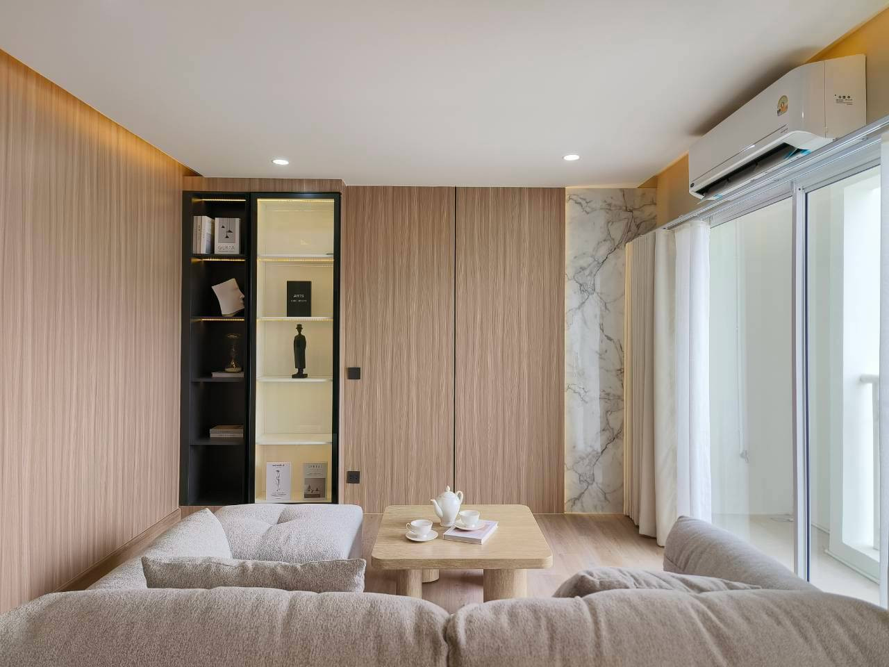 Condo for sale, The Winning Tower, large room, near the city, beautiful view, high floor.