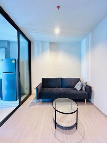 for rent beautiful condo life asoke rama 9 near MRT Rama 9 only 300 meters
