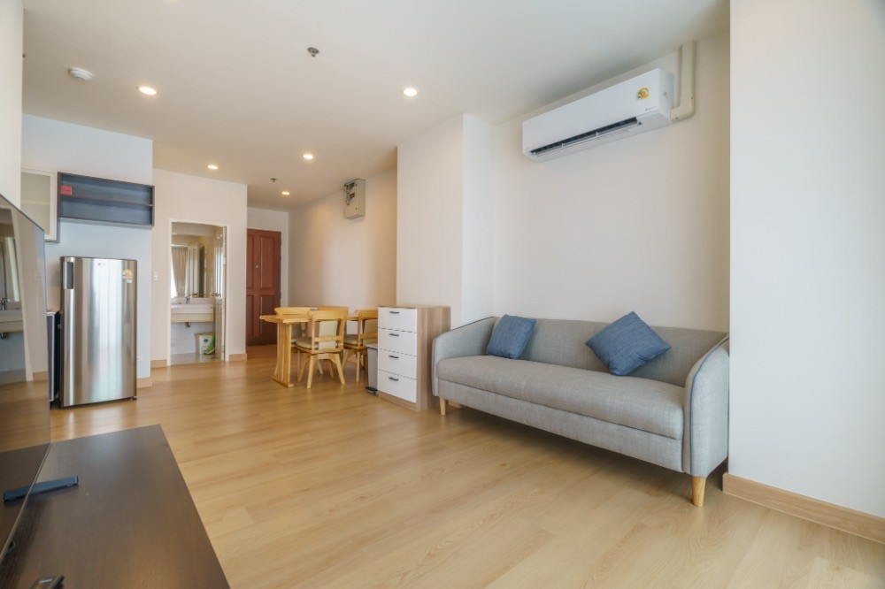 ให้เช่า!!! ตกแต่งใหม่! เดอะ คอมพลีท นราธิวาส ห้องใหญ่ 60ตรม! ทำเลสาทร เพียง 28,000บาท/เดือน – รูปที่ 3
