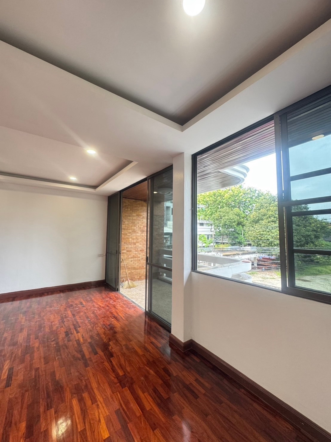 Rent I Townhouse Ekkamai 28 – รูปที่ 2