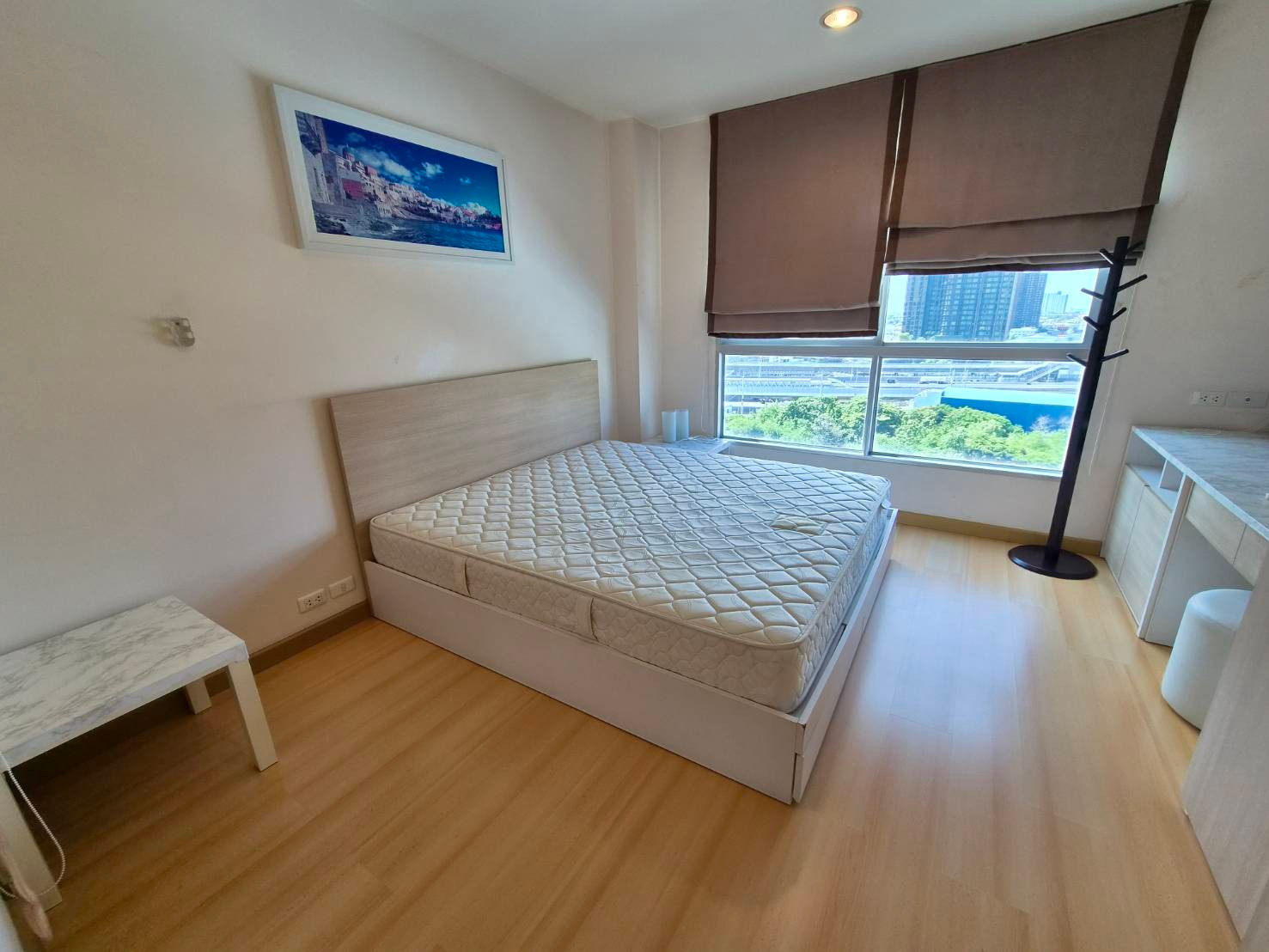 Condo for rent, Life @ BTS Thapra (Life@ BTS Thapra), near BTS Talat Phlu, with furniture + washing machine, only 8,500 baht. Condo for rent, Life @ BTS Thapra (Life@ BTS Thapra), near BTS Talat Phlu, with furniture + washing machine, only 8,500 baht.