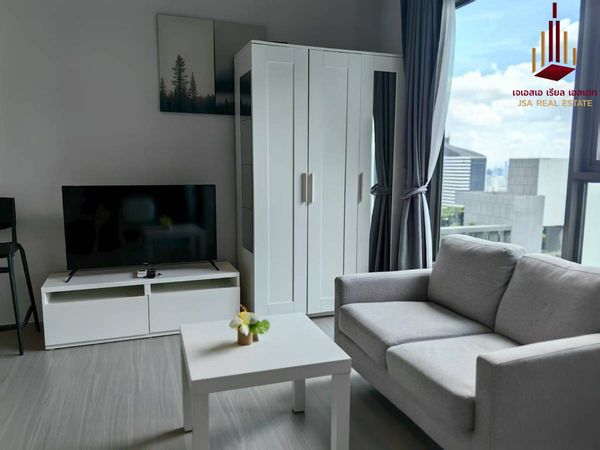 ✨ For Rent: Life Asoke - Rama 9 Condo ✨ 💰 Only 18,000 THB/month  