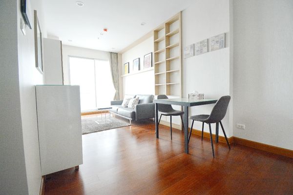 9843♛Condo for rent 1 bedroom♙Supalai Lite Sathorn-Charoenrat♜BTS Surasak∞099-5919653,065-9423251🜲Line@sureresidence