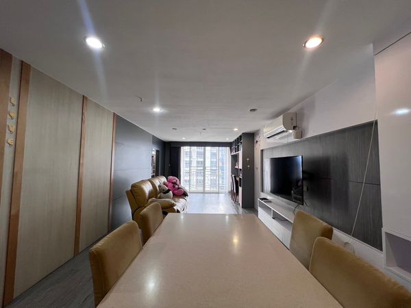 ✨ 2 bedrooms | High floor, beautiful view, perfect functions, in Asoke location 📍 Asoke Place