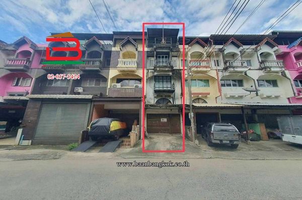 Commercial building, Sinonant Village, Soi Seri Thai 72, area 20 sq m., Seri Thai Road, Minburi Subdistrict, Minburi District.