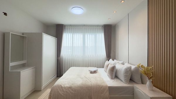 📍 ห้องกว้างอยู่สบาย II ใกล้สนามบินในราคาไม่ถึง 2 ล้าน  !! 💸💸  < ดีคอนโด อ่อนนุช - สุวรรณภูมิ > ทำเลถนนลาดกระบัง ใกล้ Robinson