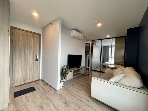 Rare unit 1 bedroom for rent at Knightsbridge collage sukhumvit 107