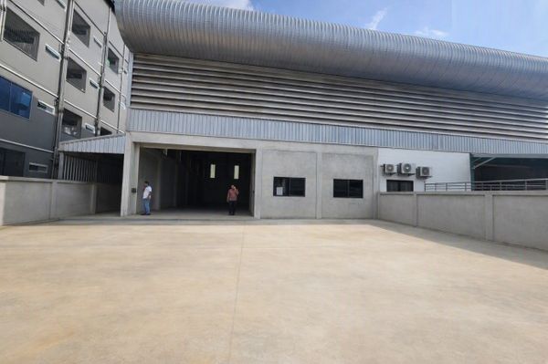 Ayara Twin Warehouse for Rent 450Sq.m. Parking for 6 Cars,54,998 baht per month 2Beds 2Baths Conveni