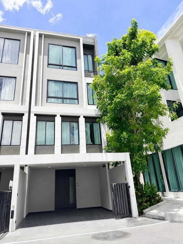 ให้เช่า Townhome เดอะเพิร์ลเรสซิเด้นซ์ทางด่วนศรีรัช-จรัญ 75 🚇 ✨️ 💯  聯排別墅出租：The Pearl Residence Sirat Expressway-Charan 75