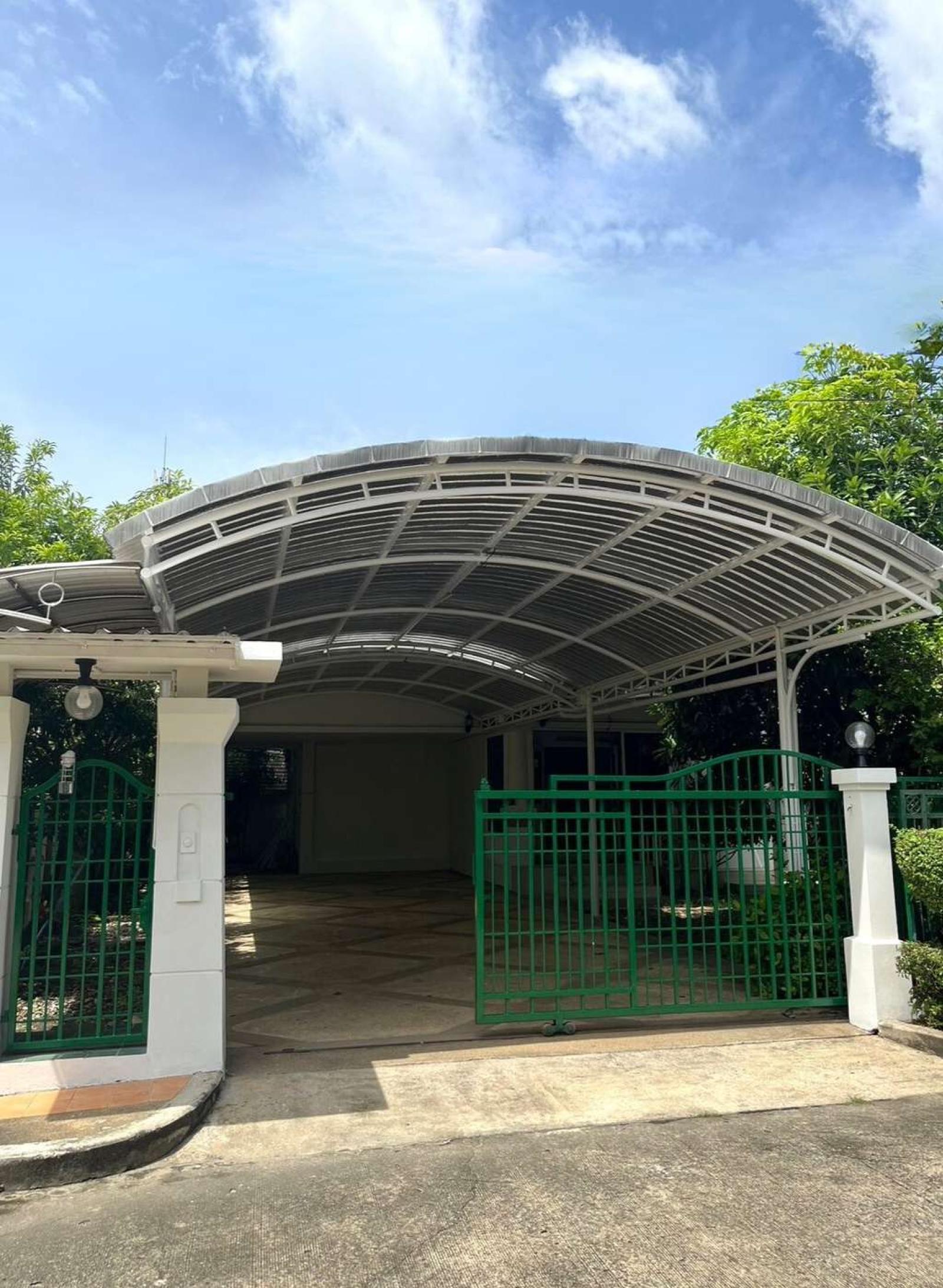 Baan Maneerin Park / 3 Bedrooms (FOR SALE) FAIR144